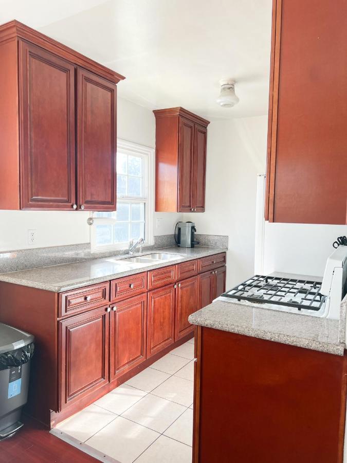 Charming Century City Condo Los Angeles Bagian luar foto